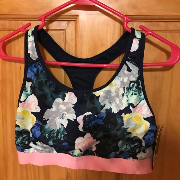 Old Navy Active Wear Set - Picture 3 of 10